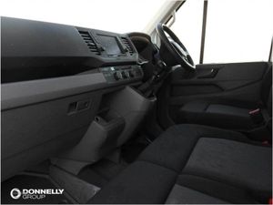 Volkswagen Crafter 2.0 TDI 177PS Trendline High R - Image 2