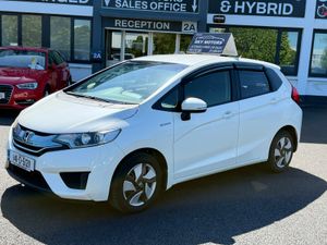 2014 Honda Jazz/Fit 1.5 Hybrid Automatic - Image 4
