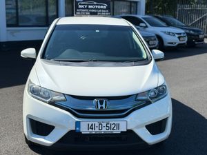 2014 Honda Fit 1.5 Hybrid Automatic, - Image 2