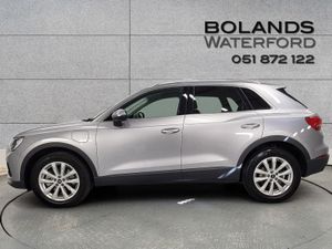 Audi Q3 45 Tfsi E S Tronic SE - Image 4