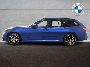 BMW 3 Series 330e M Sport Touring - Image 4