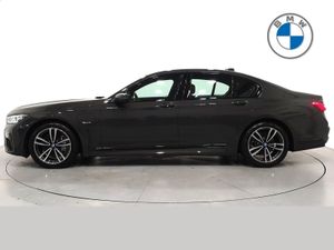 BMW 7 Series 745e M Sport Saloon - Image 4
