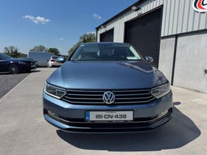 STUNNING VOLKSWAGEN PASSAT COMFORTLINE - Image 2