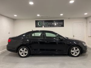 Volkswagen Jetta 2.0 TDI Manual 5speed 110HP 4dr - Image 4