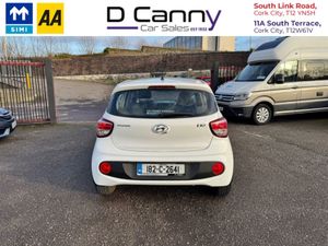 Hyundai i10 Deluxe 4DR - Image 3
