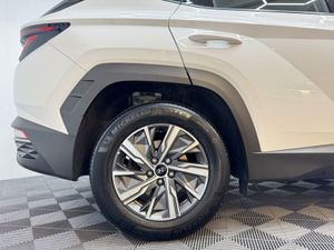 Hyundai Tucson 2WD Comfort Plus - Image 4
