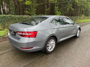 201 skoda superb 1.6 TDI DSG AUTOMATIC - Image 2