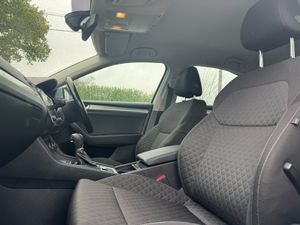 201 skoda superb 1.6 TDI DSG AUTOMATIC - Image 4