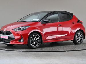 Toyota Yaris 1.0 5spd Luna Sport  2tone Roof reve - Image 4