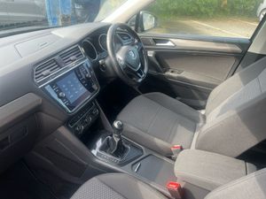 Volkswagen Tiguan Allspace Comfortline 2.0 TDI 15 - Image 3