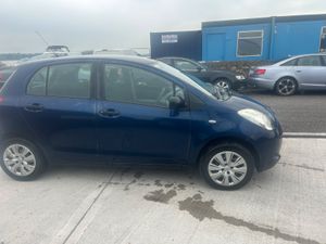 Toyota Yaris 2008 - Image 4