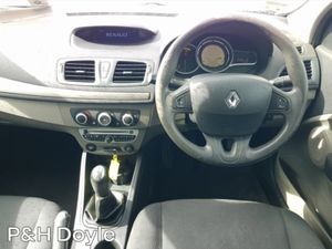 Renault Fluence Expression - Image 2