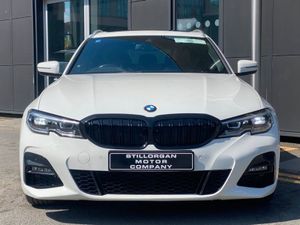 BMW 3 Series Estate 320d M-sport Auto - Image 2