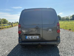 15 Citreon Berlingo Enterprise 131,800 km - Image 3