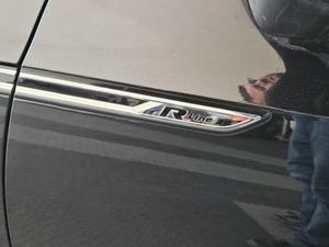 201 VOLKSWAGEN ARTEON R-LINE - Image 3