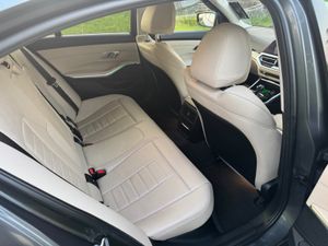 BMW 3-Series 2021 sport auto - Image 4