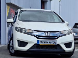 Honda Fit Hybrid - Image 2