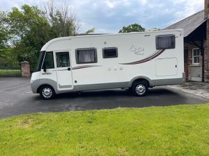 2013 Rapido 883F - Manual - Image 3