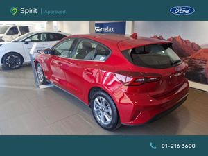 Ford Focus Titanium  5 000 Savings  Call Jack ON - Image 2