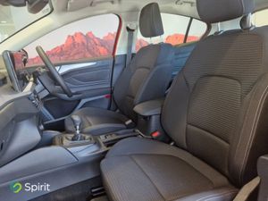 Ford Focus Titanium  5 000 Savings  Call Jack ON - Image 3