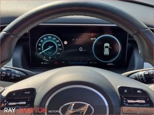 Hyundai Tucson 2WD Executive Plus - Image 4