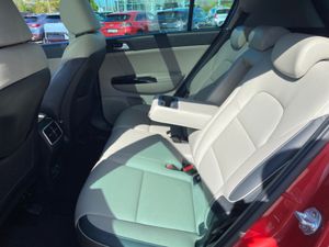 Kia Sportage K3 DCT 5DR AUTO - Image 4