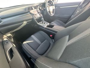 Honda Civic 1.0 VTEC Turbo Smart - Image 3