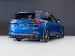 2021 BMW X5 X-Drive 45e M-Sport - Image 3