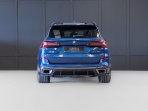 2021 BMW X5 X-Drive 45e M-Sport - Image 4