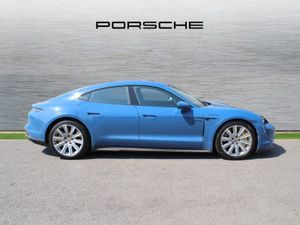 Porsche Taycan Turbo S - Image 4