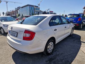 Skoda Rapid 2015 - Image 4