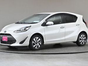 Toyota Aqua 1.5 Vvt-i Hybrid  android Car Player - Image 4