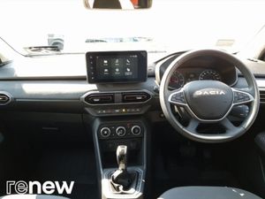 Dacia Sandero Stepway TCe 90 CVT Stepway Extreme - Image 2