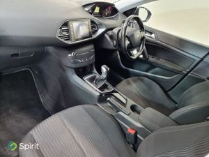 Peugeot 308 1.2 Active 110BHP 5Dr - Image 4