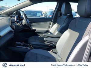 Volkswagen ID.4 Life 77kwh 204BHP  long Range   p - Image 4