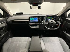 Renault Megane E-Tech Equilibre EV - Reversing Ca - Image 4