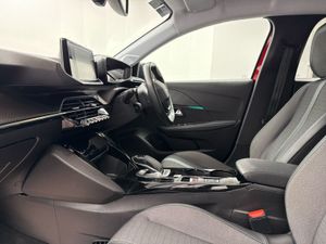 Peugeot 208 E Allure  full EV   60 P/W - Image 4