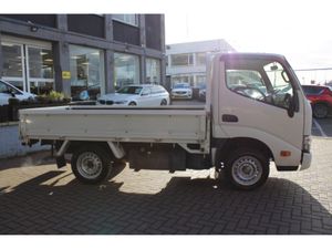 Toyota Dyna 3.0D4D SINGLE WHEEL PICK UP AUTOMATIC - Image 3