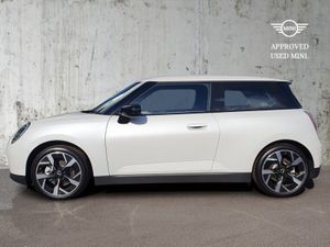 MINI HATCH Cooper SE - Image 4