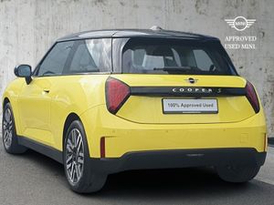 MINI HATCH Cooper SE - Image 3