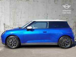 MINI HATCH Cooper SE - Image 4