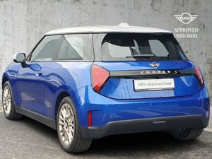 MINI HATCH Cooper SE - Image 3