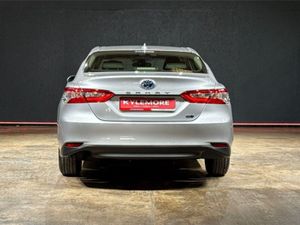 Toyota Camry 2.5 Hybrid - Low Mileage - Alloy Whe - Image 4