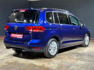 Volkswagen Touran 1.4 Tfsi Automatic - Image 3