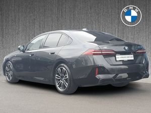 BMW i5 Edrive40 M Sport Saloon - Image 3