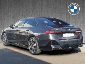 BMW i5 Edrive40 M Sport Saloon - Image 3