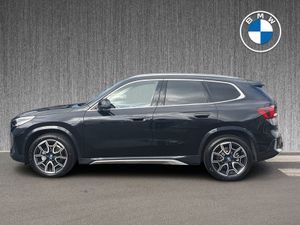 BMW iX1 Edrive20 Xline - Image 4