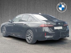BMW i5 Edrive40 M Sport Saloon - Image 3