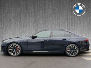 BMW i5 M60 Saloon - Image 4