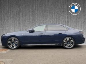 BMW i7 Xdrive60 M Sport - Image 4